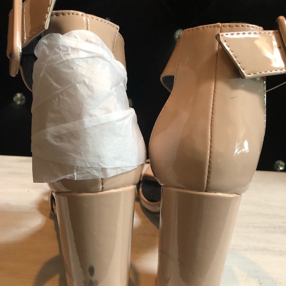 {J.Adams Shoes} 🍭Nude Patent Trinity Block Heels - Picture 3 of 5